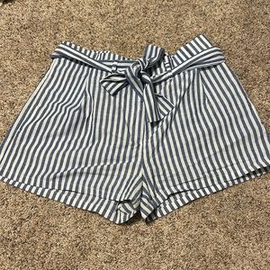 Paper bag waist shorts